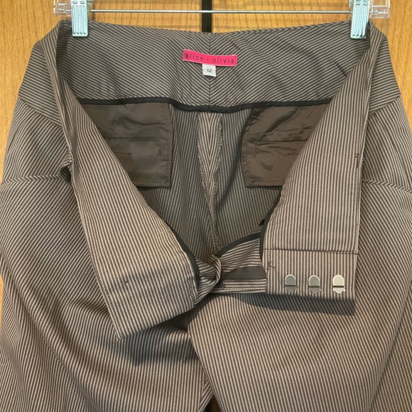 Alice + Olivia Gray Stripe Flare Trousers - Picture 9 of 16